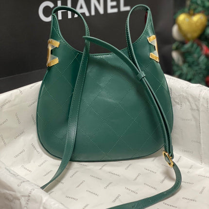 CHANEL 26S HOBO BAG 23 IN DARK GREEN QUILTED CALFSKIN