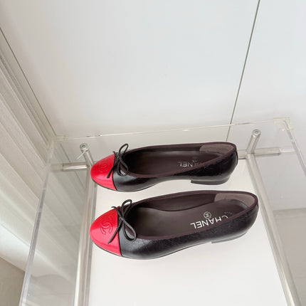 CHANEL 26S BALLET FLATS IN DARK BROWN CALFSKIN WITH RED PATENT TOE CAP & BOW