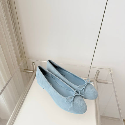 CHANEL 26S BALLET FLATS IN LIGHT BLUE SUEDE WITH BOW