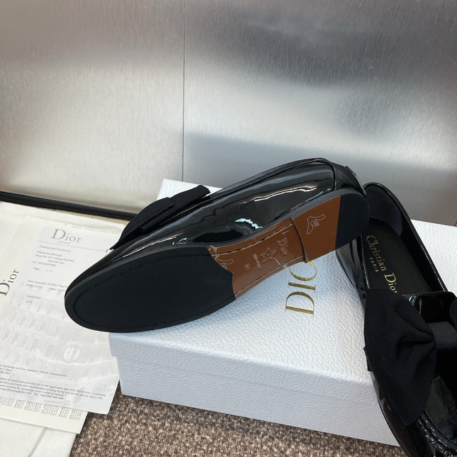 DIOR 25S LOAFER IN BLACK PATENT CALFSKIN AND GROSGRAIN