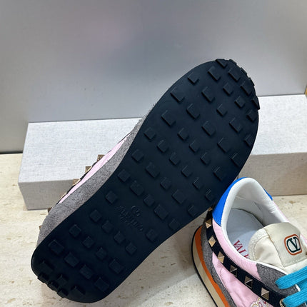 VALENTINO 26S BUTTERFLY EMBROIDERED SNEAKERS IN GREY SUEDE & PINK FABRIC