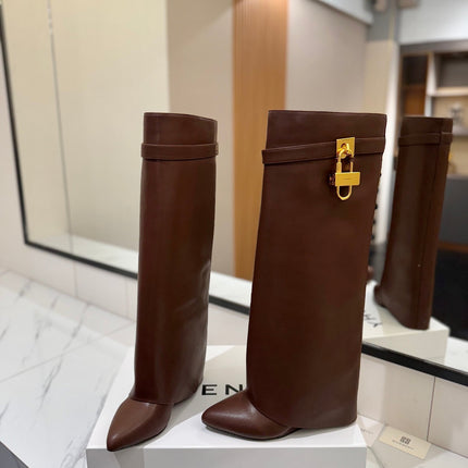 SHARK LOCK HIGH BOOTS IN BROWN CALFSKIN