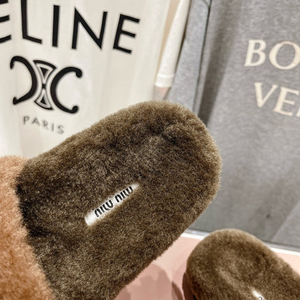 MIUMIU 26S FLAT SLIDES IN BROWN SHEARLING