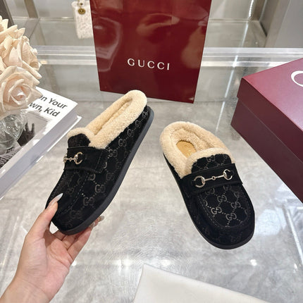 GUCCI 26S MULES IN BLACK SUEDE GG LOGO PATTERN