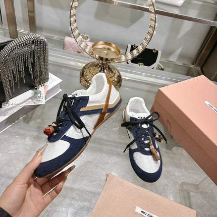 MIUMIU 26S LACE UP SNEAKERS IN NAVY BLUE SUEDE WHITE FABRIC CHARM DETAIL