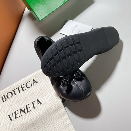BOTTEGA VENETA 26S STRETCH BALLET FLATS IN BLACK LAMBSKIN