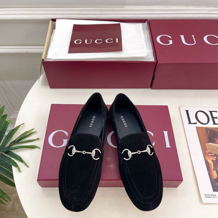 GUCCI 26S LOAFERS MM IN BLACK SUEDE WITH SILVER HARDWARE